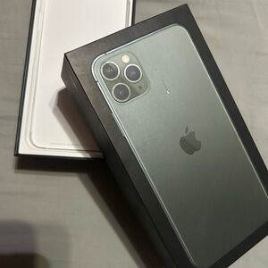 iPhone 11 Pro Max box